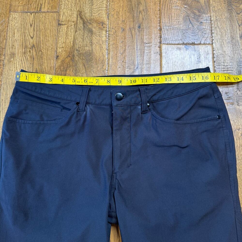 Lululemon ABC 5 Pocket Pants Mens 32 Black Slim Chino Stretch Athleisure - Picture 2 of 7